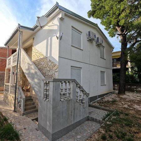 Apartments Lana - 30 M From The Sea Seline Bagian luar foto