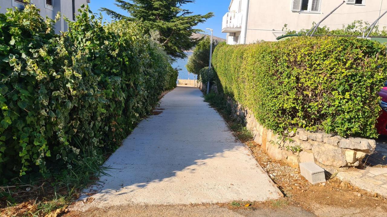 Apartments Lana - 30 M From The Sea Seline Bagian luar foto