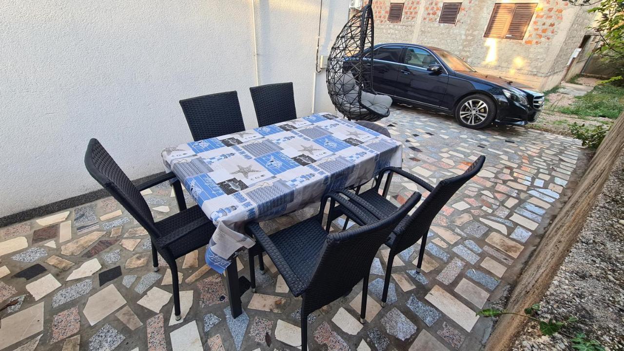 Apartments Lana - 30 M From The Sea Seline Bagian luar foto